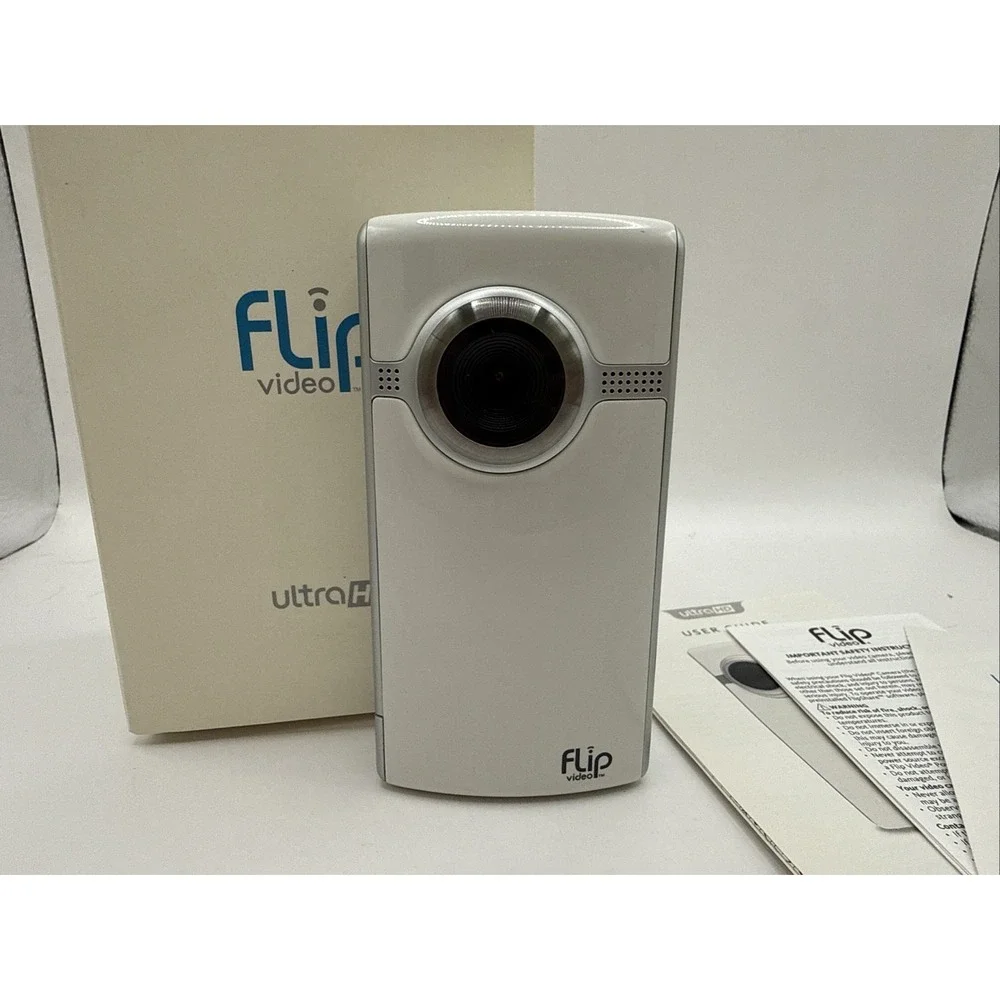 Pure Digital F260W Flip Video Ultra HD Camcorder UNTESTED Good Cosmetic Conditio